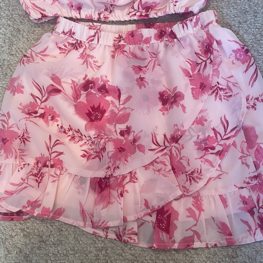 2 Piece NEVER WORN Children’s Place Blouse and Skirt size 7/8 - Picture 3 of 3